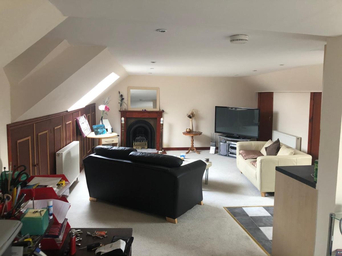 Executive Serviced Apartments 3 Forfar Εξωτερικό φωτογραφία